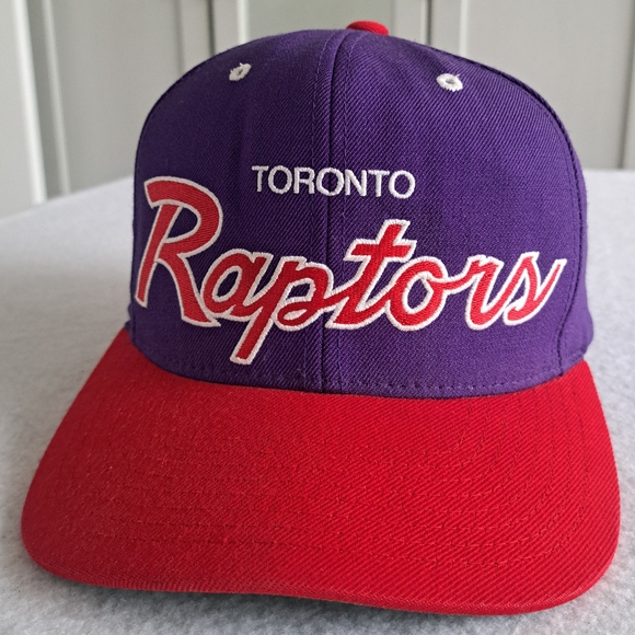 Mitchell & Ness Other - Mitchell & Ness Toronto Raptors two-tone snapback cap in purple and red